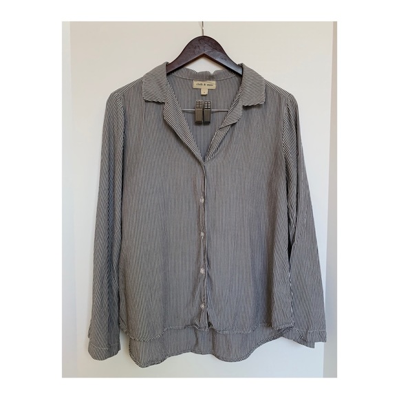 cloth & stone Tops - Anthropologie Cloth & Stone Striped Button up